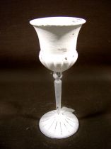 Pokal m. Stiel u. Fuß Ø 9,5cm H23cm weiß