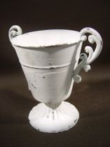 Pokal m. Henkel Ø 15cm H20cm weiß