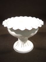 Pokal m. Sockelfuß Ø 15,5cm H12,5cm weiß