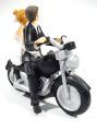 Brautpaar auf Motorrad