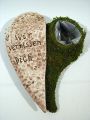 Herz Swing Moos 30x22cm mit Gedenkplatte / Loch