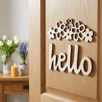 Artikel Holzdeko Blumen „Hello“ Natur Dekoschild mit Magnet 18/19,5cm 6St