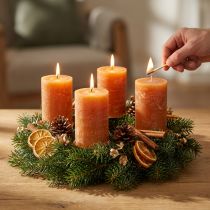 Artikel Stumpenkerzen Dunkelorange Durchgefärbt Sunset 60x100mm 4St Rustic Sommer Herbst Advent