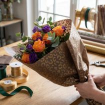 Artikel Blumenseide Leopardenmuster Braun Nassfest 50x75cm 20St