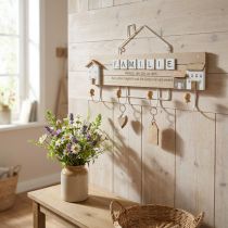 Artikel Wandgarderobe mit Haken und Holzdeko im Landhausstil