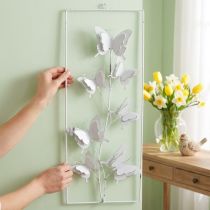 Artikel Schmetterlingsdeko zum Hängen, Frühling, Wandschmuck aus Metall, Shabby Chic Weiß, Silbern H47,5cm