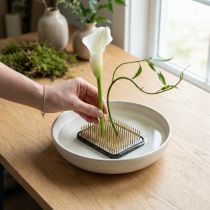 Artikel Steckigel Kenzan Ikebana Silbern Messing Rechteckig 60×45mm Blumensteckhilfe
