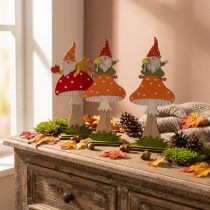Artikel Fliegenpilz für den Herbst, Holzdeko, Wichtel auf Pilz Orange/Rot H21/19,5cm 4St