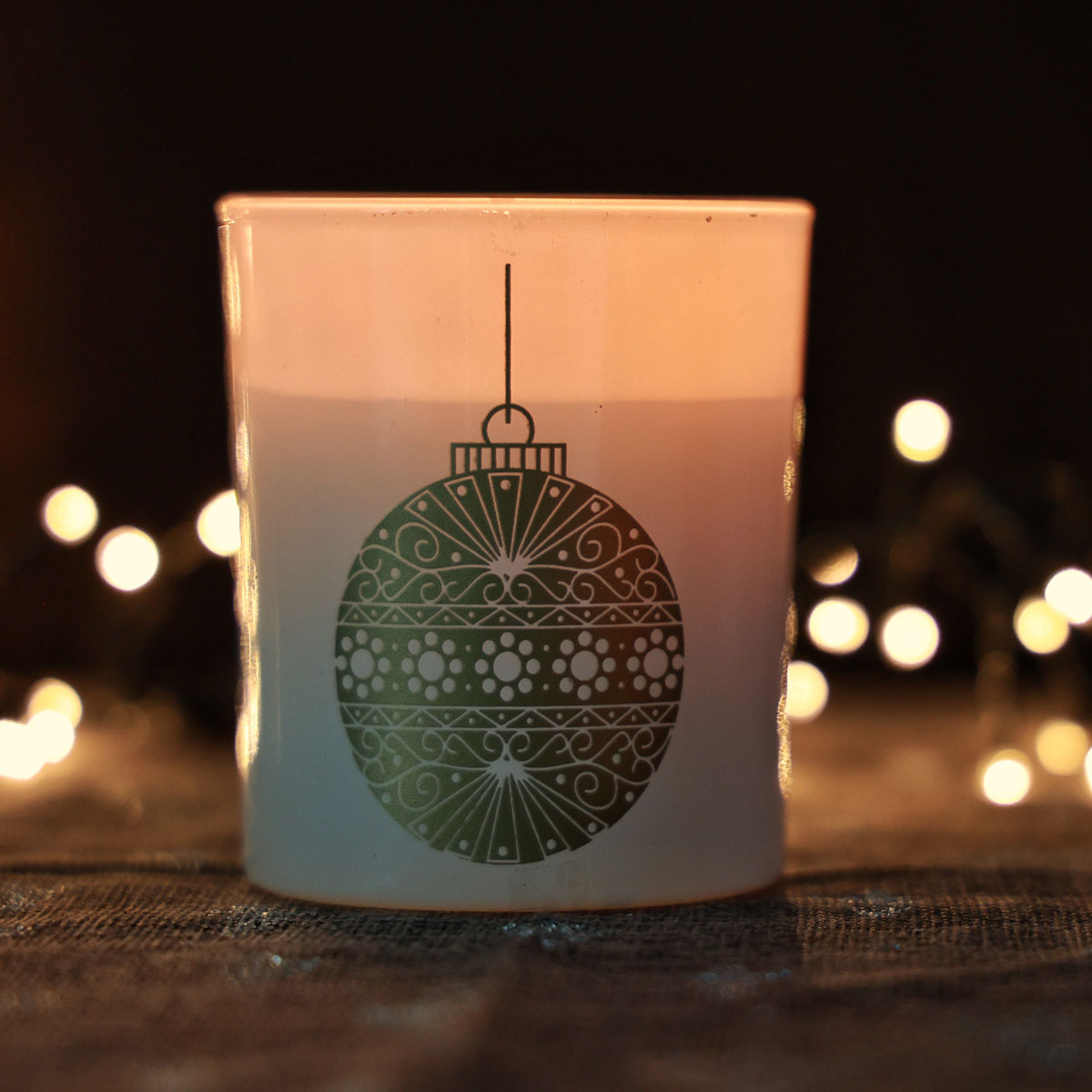 VEGISHINE Weihnachts Duftkerzen Set - 2x Sojawachs Kerzen Mit Festlichen Düften