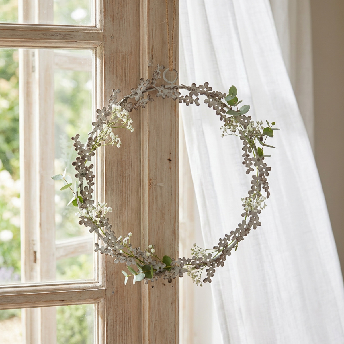 Fensterdeko Blumenkranz Metall Weiß Ø16,5cm