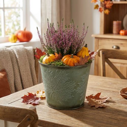 Pflanztopf mit Herbstdeko, Metalldeko, Herbstgefäß Grün Ø18,5cm H17cm | Floristik24.de