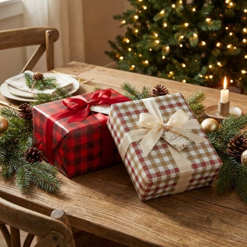 Geschenkpapier mit Seidenband und Anhängern 4 Bögen im Set 50×70cm | Floristik24.de