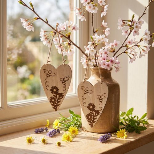 Dekohänger Holz Dekoherzen Bienen Blumen 10x15cm