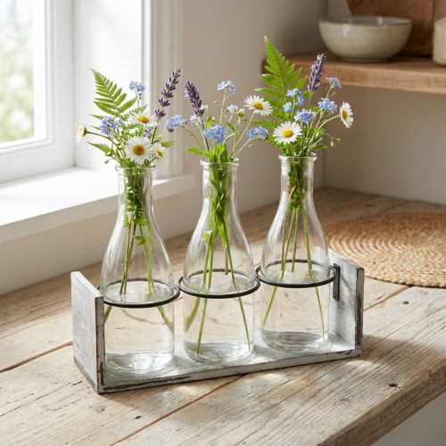 Artikel Rustikales Flaschenset in Holzträger – 3 Glasflaschen, Grau-Weiß, 24x8x20 cm – Vielseitig einsetzbar für Dekoration