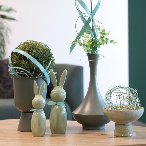 Artikel Keramik Oster-Hasenfigur in Pastellgrün, Tischdekoration 22cm 2St