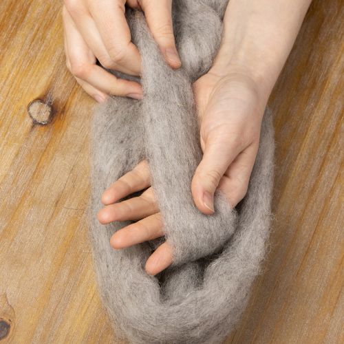 Artikel Wolllunte Dekowolle Grau-Natur 2m Filzwolle für Bastelarbeiten & Floristik