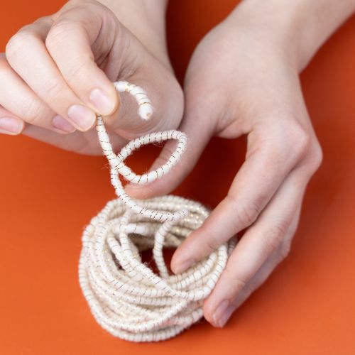 Artikel Wollkordel Weiß Goldfaden 5m x 5mm mit Draht für Deko und Basteln