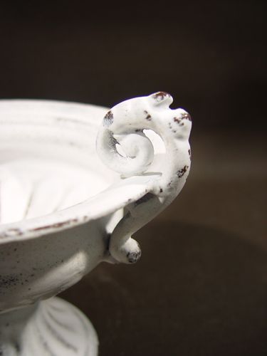 Floristik24 Pokal m. Henkel Ø 16cm H12,5cm weiß