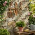 Hakenleiste Gartenwerkzeuge, Gartendeko, Harke Spaten Rechen, Garderobe aus Metall Edelrost L33,5cm | Floristik24.de