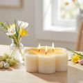 Dreidochtkerze Deko Blüte Kerze Gelb Weiß Ø11,5cm H4cm | Floristik24.de