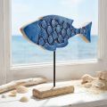 Maritimer Deko Holz Fisch auf Ständer Blau 25cm × 24,5cm | Floristik24.de