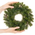 Künstlicher Tannenzweig Kranz mit Zapfen für Tür oder Tisch 30cm | Floristik24.de